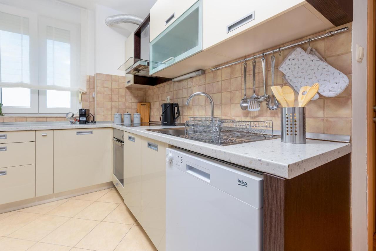 סולין Karlita Apartment מראה חיצוני תמונה